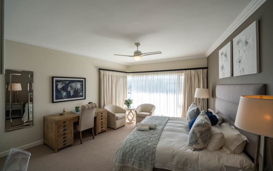 7 Bedroom Property for Sale in Royal Alfred Marina Eastern Cape